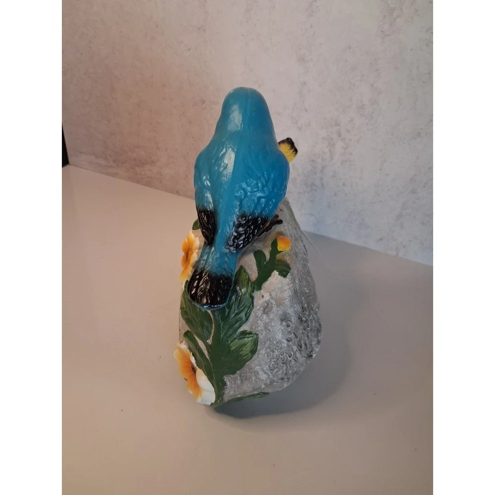 Mainstays Welcome Sign with Decorative Birds & Flowers – Plastic Garden Décor